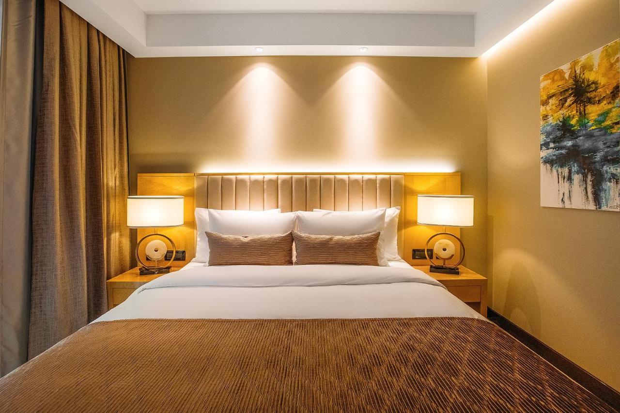 Marjan Plaza Hotel Tbiliszi Kültér fotó