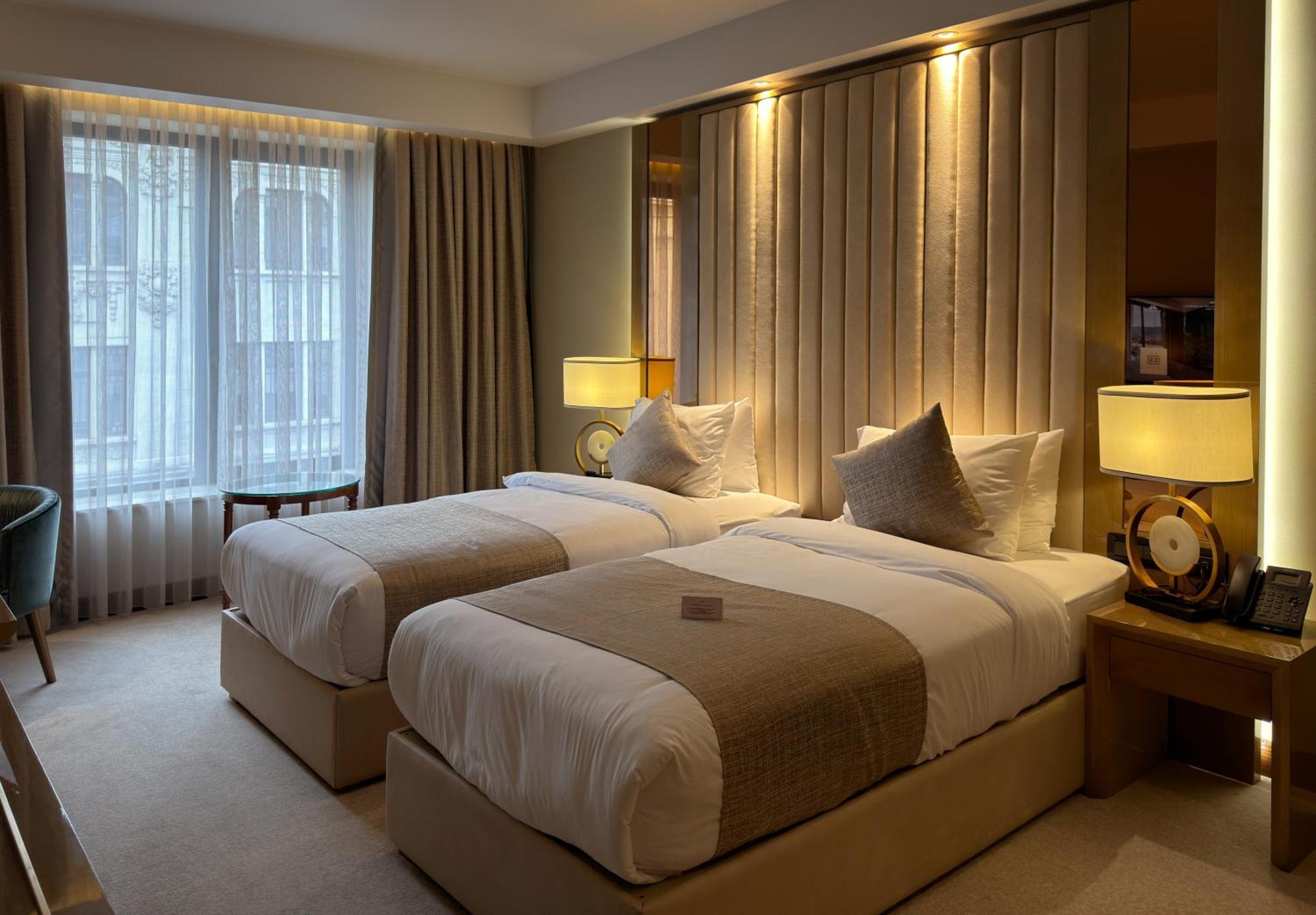 Marjan Plaza Hotel Tbiliszi Kültér fotó