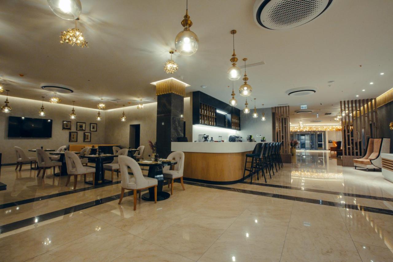 Marjan Plaza Hotel Tbiliszi Kültér fotó