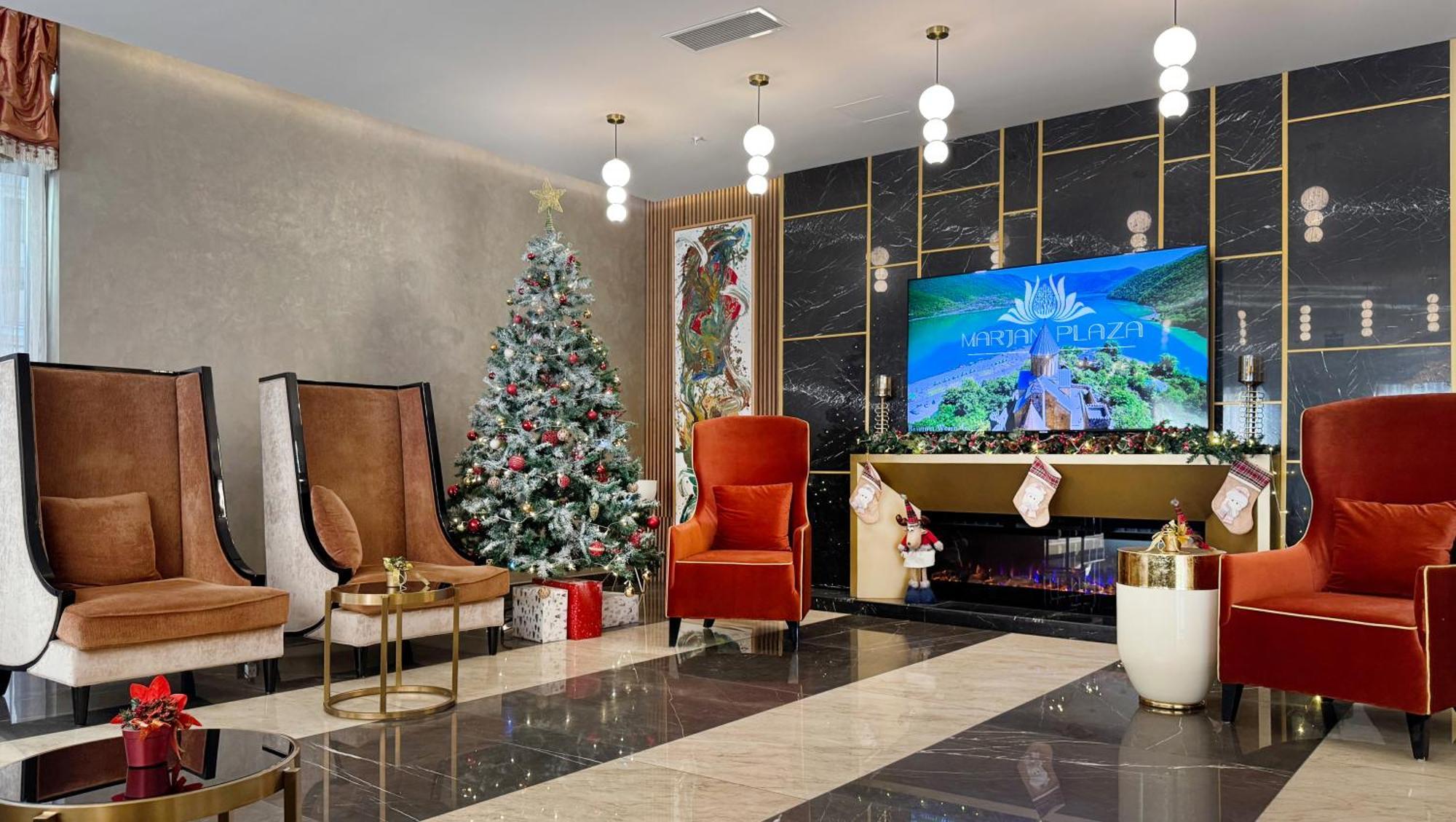 Marjan Plaza Hotel Tbiliszi Kültér fotó